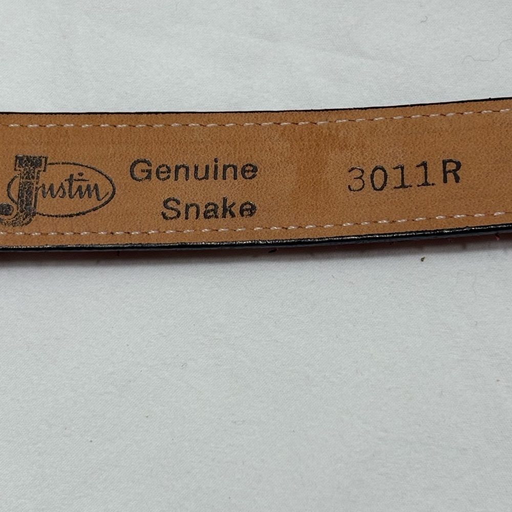 Justin Boots Genuine Snake Leather Belt size 28 - Picture 3 of 6